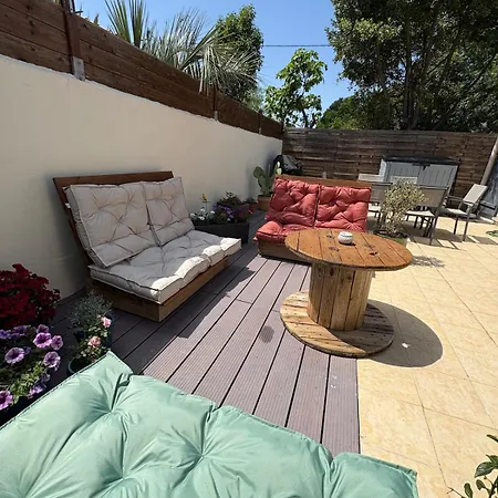 Charmante Maison Terrasse Ensoleillée 3 * Narbonne