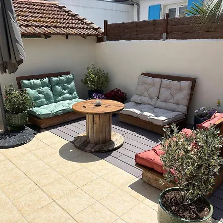 Charmante Maison Terrasse Ensoleillée 3 * Narbonne